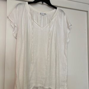 New Directions Flutter Sleeve Women’s Short Sleeve Shirt Size L